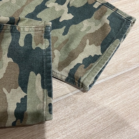 Free People utility camo jeans pants size 25 high waist rise We The Free cargo - Picture 8 of 14